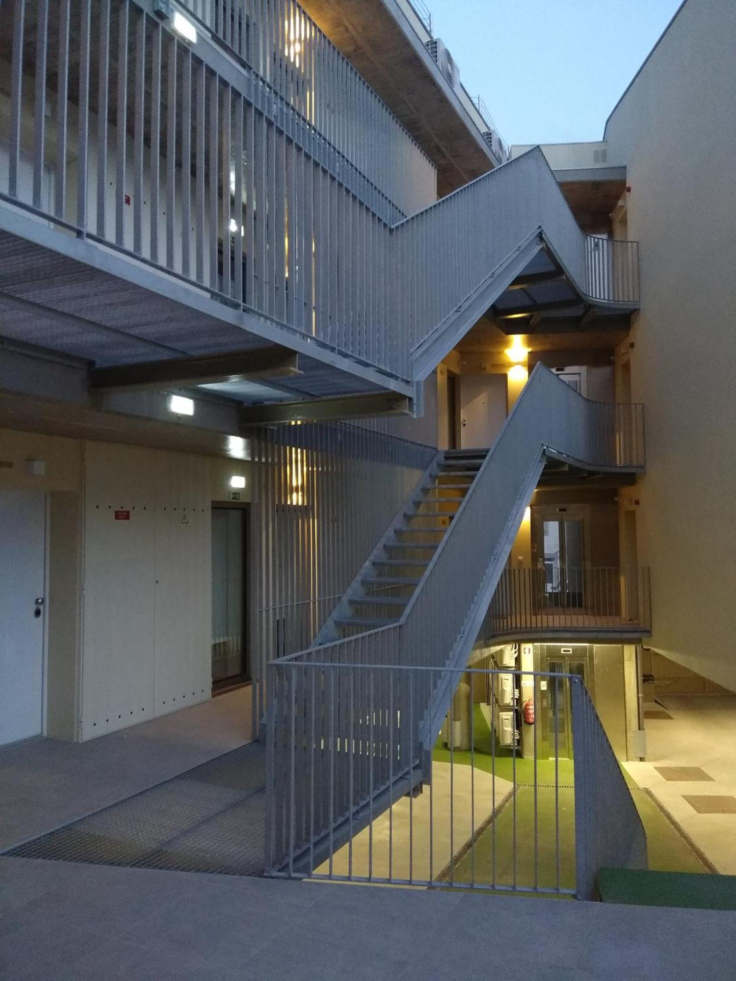 Light Brown Central Apartment Aveiro Exterior foto